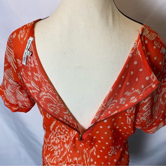 Collective Concepts Tie Front Short Sleeve Blouse Womens Size Small Red Floral - Picture 5 of 12